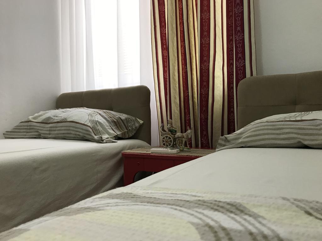 Apartments Pavicevic Tivat Ngoại thất bức ảnh