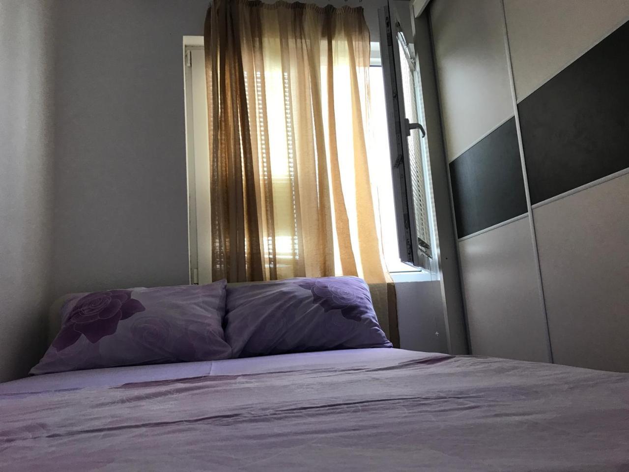 Apartments Pavicevic Tivat Ngoại thất bức ảnh
