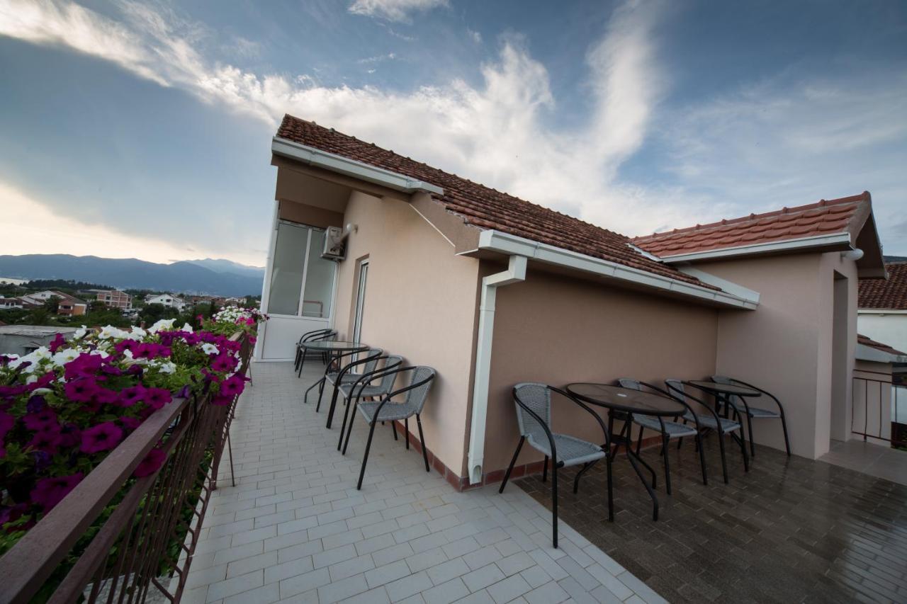 Apartments Pavicevic Tivat Phòng bức ảnh