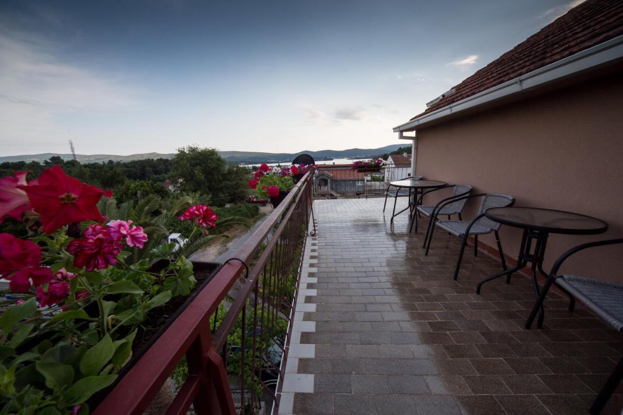 Apartments Pavicevic Tivat Phòng bức ảnh