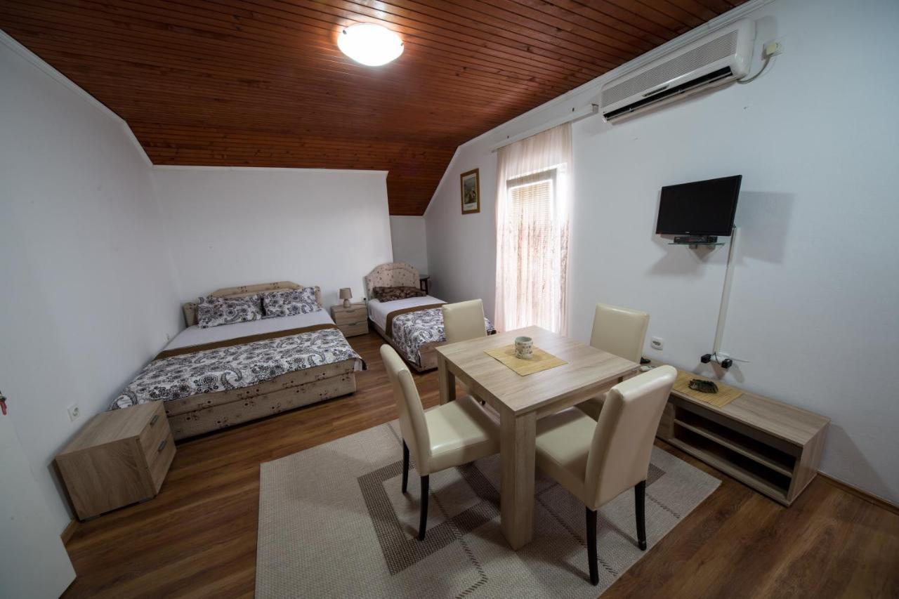 Apartments Pavicevic Tivat Phòng bức ảnh